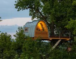 Check out the top treehouse hotels & vacation rentals in illinois, usa for a delightful vacation. Cabins In The Canopy 13 Modern Tree Houses By Baumraum Urbanist