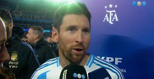 Manuel Akanji: "Before I came to ManCity I was at Dortmund and didn't play  a lot around that time, but I just told myself I need to keep working hard  because a