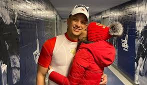 As thousands of fans gear up to cheer on their chiefs, one fan from texas has been cheering on quarterback patrick mahomes for years. Mahomes Girlfriend Brittany Matthews Says Patriots Fans Harassed Her Los Angeles Times