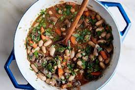 White Beans Au Vin Recipe Nyt Cooking Vegetarian Soup Soups And Stews White Beans