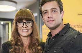 Dionice ajuda tarantino a planejar um jantar romântico para bia. Salve Se Quem Puder Renzo Pede Para Conversar Com Alexia Josimara Confira O Resumo Desta Quinta Viver Diario De Pernambuco