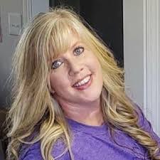 Gayle Denham's Instagram, Twitter & Facebook