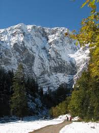 Osterreich Tirol Vomp Spatherbst In Der Eng Autriche Montagnes