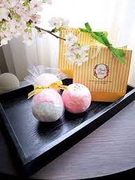 hotel wo freshline natural bathball 冷颼颼的冬天就是要吃飽後 無限的賴床 再來一場舒暢的熱水澡 搭配香噴噴的泡澡球 這才是人生阿 wo提供fresh line的天然泡澡球 使用希臘複方草本茶精粹做為成份配方的基礎 來 desserts food breakfast