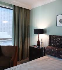 Mastertop wind stopper curtain secure the mastertop tonneau cover to the mastertop wind stopper. Ceiling Mount Curtain Track Ceiling Mounted Thermal Blackout Curtains Keep This Downtown San Francisco Residence Q Ceiling Curtains Curtains Blackout Curtains