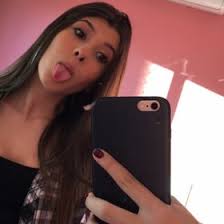 Julia Manzo Carelli (jmanzocarelli)