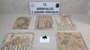 .ve diğer tarihi eserlerinin varlığı ile muş, tarihe tanıklık edebileceğiniz nadide şehirlerimiz arasında yer alıyor. Mersin De Tarihi Mozaikler Satilmadan Ele Gecirildi Haberler Milliyet