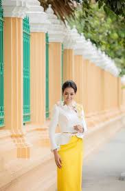 Khmer Traditional Dress Beautiful Dresses Traditional Dresses Fashion