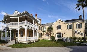 1 Night Stay For Two At Olivia Mansion In Seguin Tx Bed And Breakfast Mansions Natural Bridge Caverns