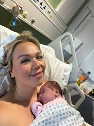 Harriet Thomson (@harrietthomson24) • Instagram photos and videos