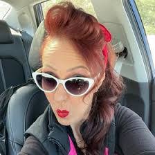 Tabitha Brewster's Instagram, Twitter & Facebook