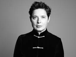 Vogue runway‏varmennettu tili @voguerunway 24. Isabella Rossellini Interview Magazine