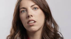 Amber McCartney: Melbourne dancer shares her property journey around  Australia