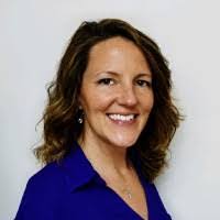 Kelly Lyman's Instagram, Twitter & Facebook