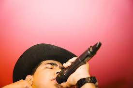 Jenny Lewis and Johnathan Rice get happy and craft 'I'm Having Fun Now'