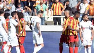 Yeni malatyaspor ile sivasspor arasındaki mücadele gol festivali şeklinde geçti. Malatyaspor Sivasspor Mac Sonucu Ve Mac Ozeti 8 Gol 1 Kirmizi 1 Kacan Penalti