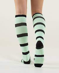 Compression Socks I Think I May Need These For Teaching Standing All Day Today Sucked Womens Compression Socks Thigh High Compression Socks Lululemon Women