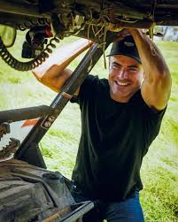 Friends reveal real reason Zac Efron split with Byron Bay girlfriend