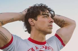 Jonas Patrick's Instagram, Twitter & Facebook