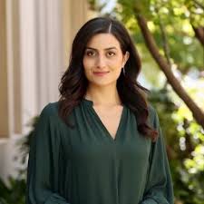 Grace tame was presented with the award at a ceremony in canberra on monday. Nour Haydar On Twitter Breaking Advocate And Sexual Assault Survivor Grace Tame Is The 2021 Australian Of The Year At 15 Grace Was Groomed And Raped By Her Math Teacher Now 26