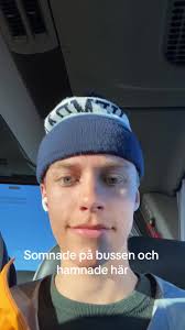 Edwinf Sprutar Ner Allt Och Alla