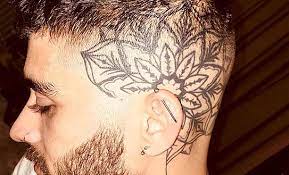 Recently, the tattoo collection has also increased. Zayn Malik Tattoo Zu Kopf Gestiegen 1st Blue Das Modemagazin