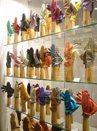 Gloves Charity Shop Display Ideas Accessories Display Creative Retail Display
