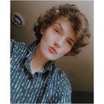 Sydney Robichaud's Instagram, Twitter & Facebook