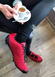 The shoes, which are modeled after giro's. Test Giro Empire E70 Knit Weltneuheit Mit Xnetic Knit Hibike Blog