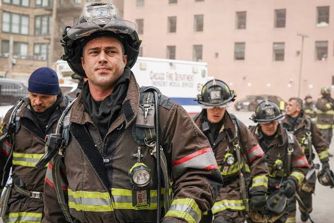 Taylor Kinney & His Mom Are Almost Twins With Their Beautiful Blue Eyes