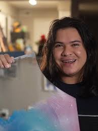 Descubre el arte del espejo en dibujos