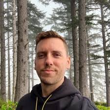 Joseph Whittemore's Instagram, Twitter & Facebook