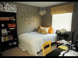 25 cool grey and yellow bedrooms that invite in. Top 7 Grey And Yellow Bedroom Ideas Architectural Foundation