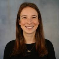 Kate Davenport's Instagram, Twitter & Facebook