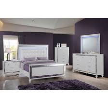 Wood color is in a cherry finish. Bedroom Sets Valentino Ba9698w 7 Pc California King Upholstered Bedroom Set At Alliance Furnishings