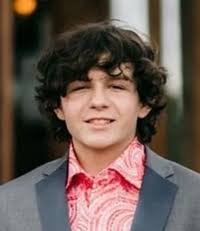 Somerset High freshman dies after collapsing at track practice