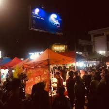 Grilled fish (gurame,etc.), fish soup, sambal, lalap, etc. Mambo Kuliner Nite 1 Tips