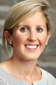 Hamilton's Emily McNamara Honored As 2022-23 CCM/AHCA Division III Women's  Coach of the Year