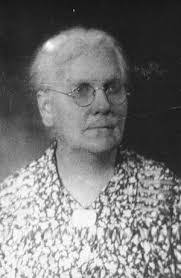 Susan Barefoot's Instagram, Twitter & Facebook