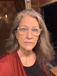 What's the cost to chip hair ends? My hair is above my neck with about only  an inch in ends to clip. I'm mixed