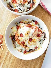 Keto Pizza In A Bowl Recipe In 2021 Pizza Bowl Recipes Low Carb Diet Recipes