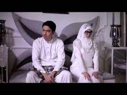 Isteri separuh masa stars and emma maembong as medina. Isteri Separuh Masa Episod 2 Full Episod Youtube