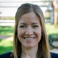 Jodee Roberts's Instagram, Twitter & Facebook