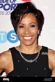 Kelly Holm's Instagram, Twitter & Facebook