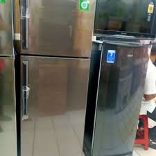 Pilihan kulkas 2 pintu murah. Kulkas Sharp 2 Pintu Harga Juli 2021 Blibli