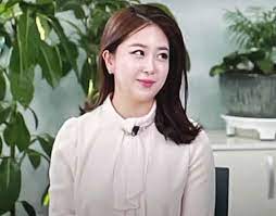 박수홍 입양아 설과 비슷한 시기에 박수홍의 여자 친구는 김다예가 아닌가 하는 의문설이 제기되었습니다. ë°•ìˆ˜í™ ì—¬ìžì¹œêµ¬ ê¹€ë‹¤ì˜ˆ ì•„íŒŒíŠ¸ 12ì–µ ì˜¬ì¸ ìš¸ë¦‰ë„ê¹Œì§€ ë™í–‰ ëª©ê²©ë‹´ ë‚´ìš©