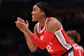 What teams will make it to the women's college basketball Final Four