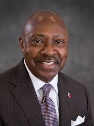 Tracy Larkin's Instagram, Twitter & Facebook