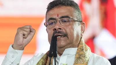 Puja Bonus for Journalists: সাংবাদিকদের জন্য বড় ঘোষণা শুভেন্দুর! পেনশন ৫০০০, পুজোয় বোনাস ৩০০০, মিলবে স্বাস্থ্যবিমাও | Hindustan Times Bangla