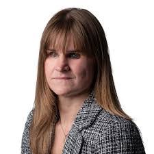 Maxine Biggs's Instagram, Twitter & Facebook